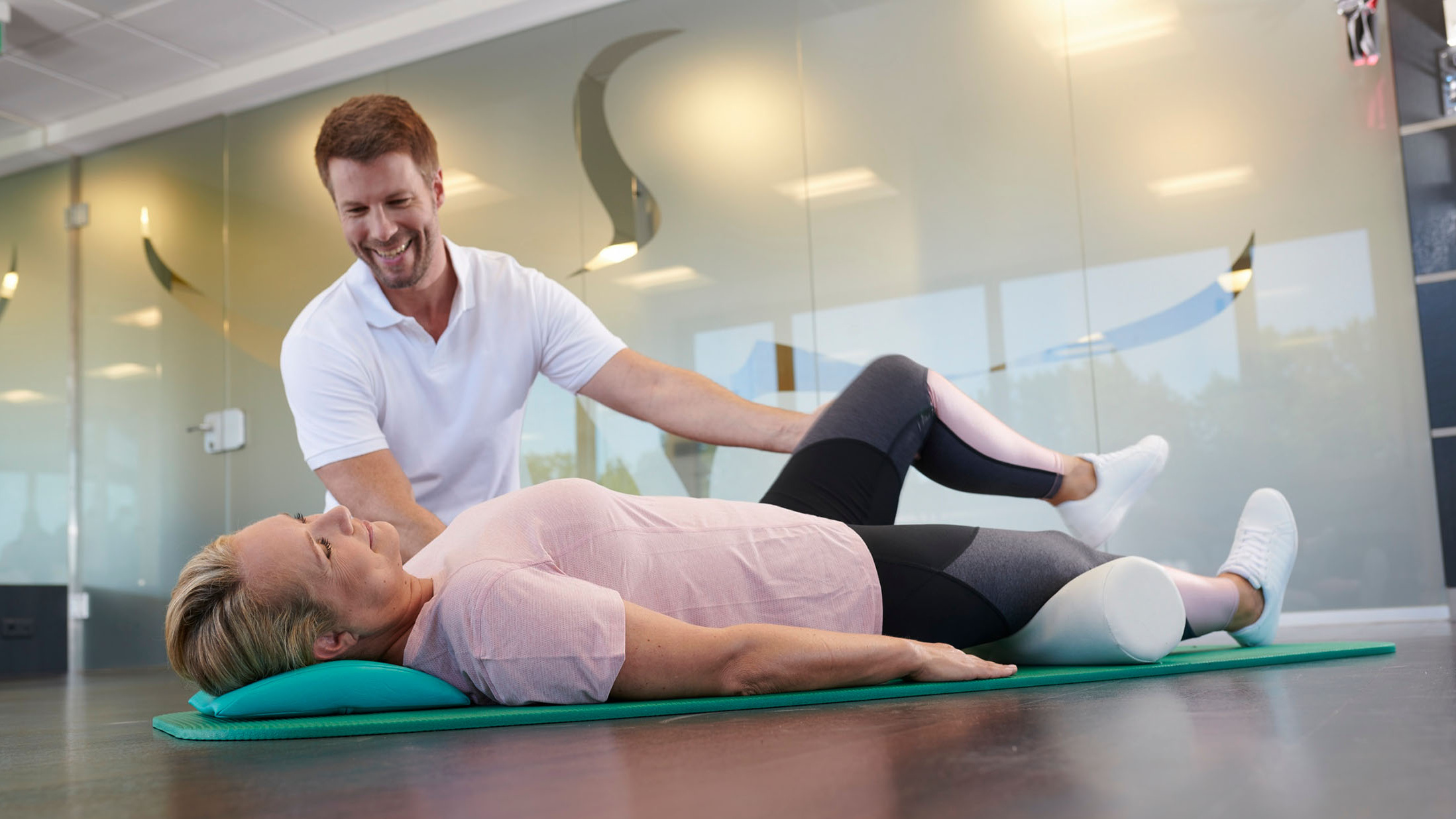 Physiotherapie in der Johannesbad Fachklinik mit Physiotherapeut