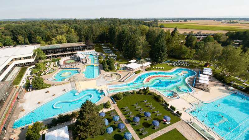 Luftansicht der Johannesbad Therme