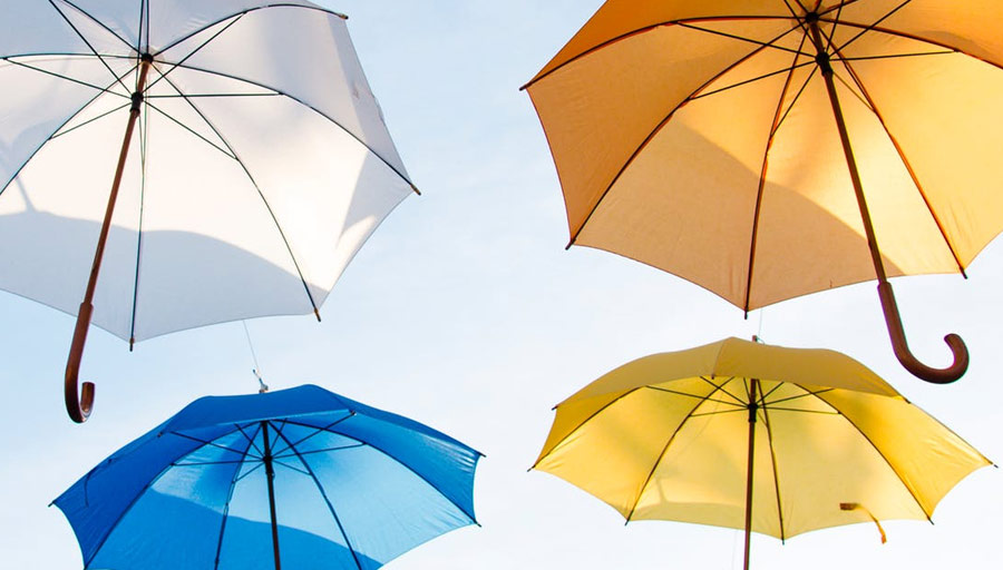 Первый зонтик. Зонтик. Красивые зонтики. Цветные зонтики. Зонт цветной.